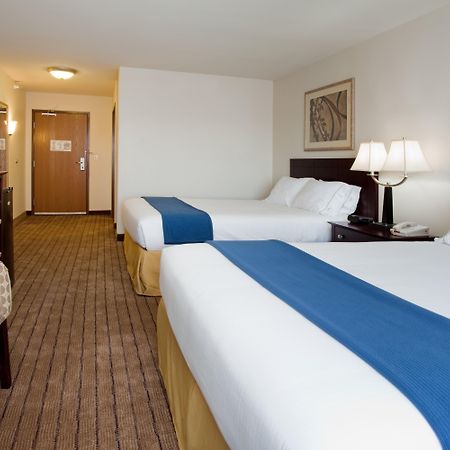 Holiday Inn Express & Suites Buffalo, An Ihg Hotel Extérieur photo