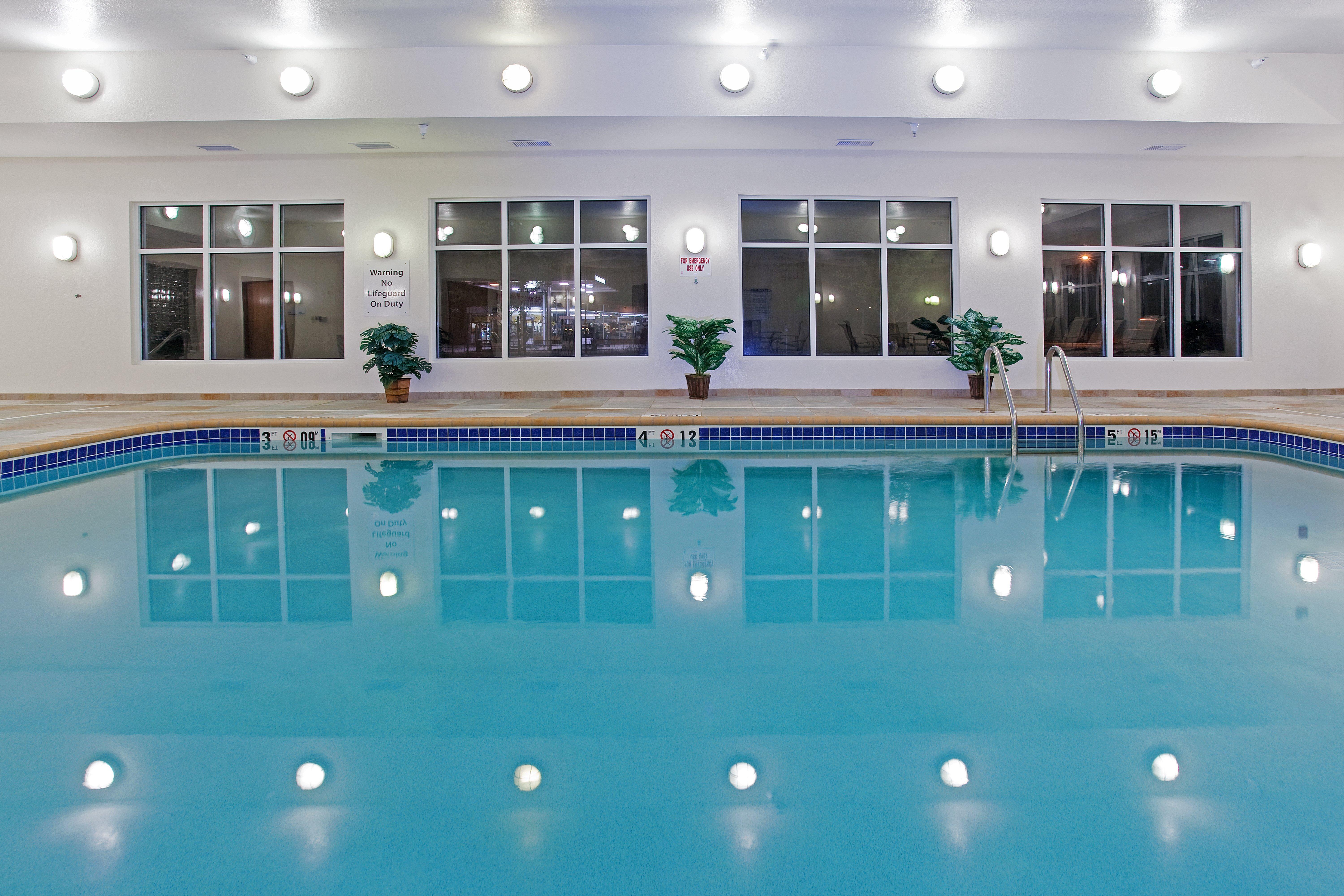Holiday Inn Express & Suites Buffalo, An Ihg Hotel Extérieur photo