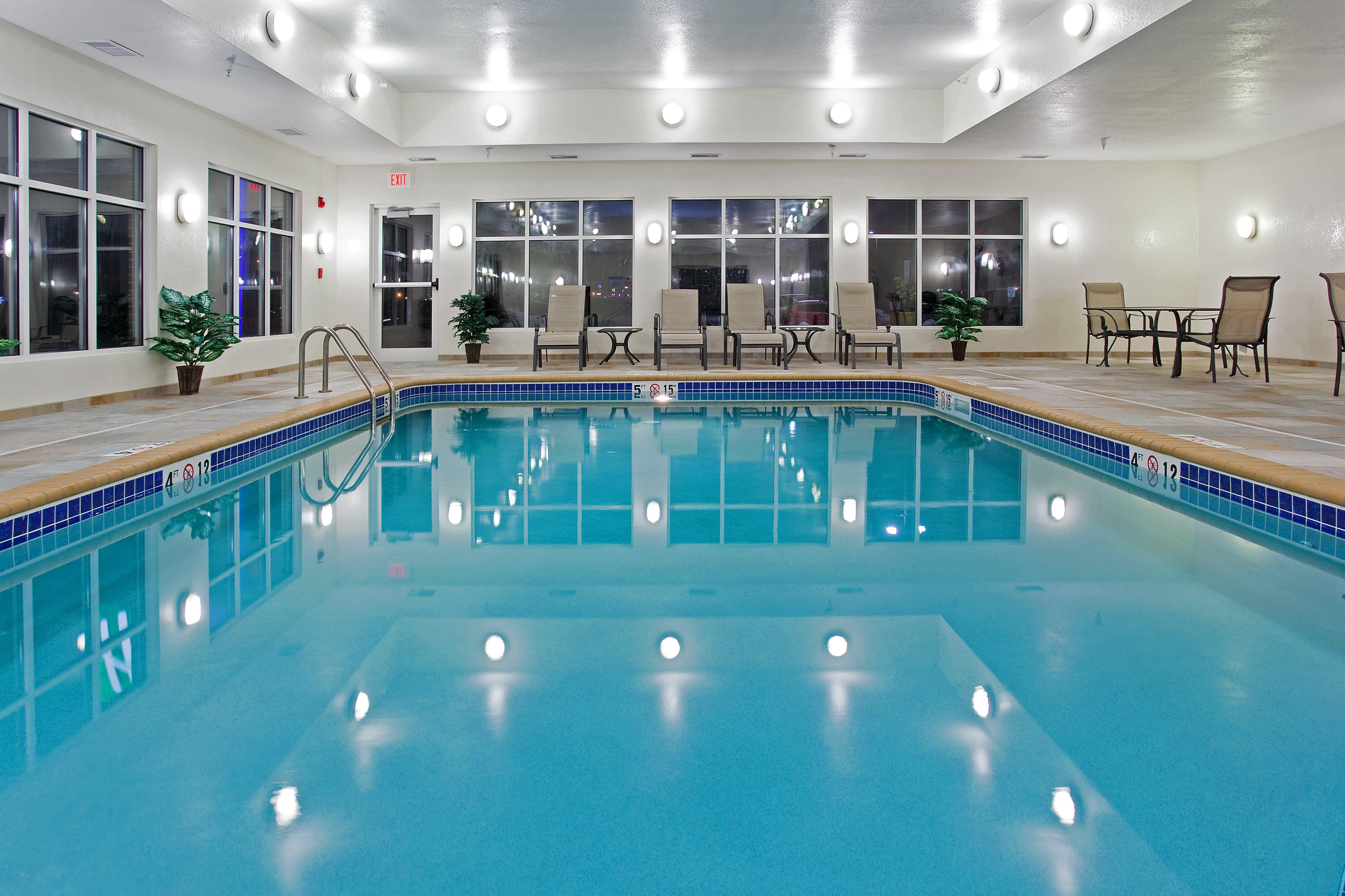 Holiday Inn Express & Suites Buffalo, An Ihg Hotel Extérieur photo