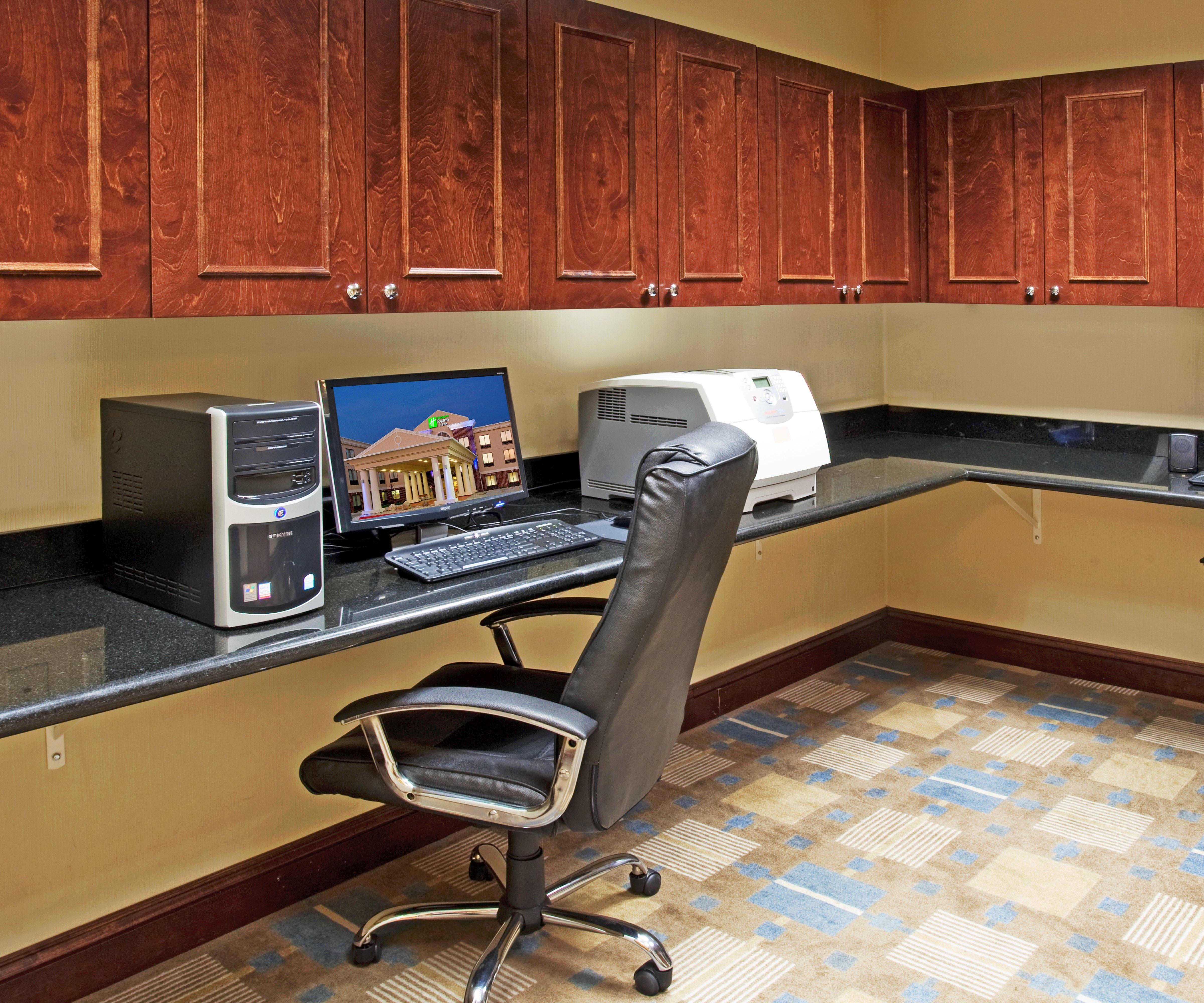 Holiday Inn Express & Suites Buffalo, An Ihg Hotel Extérieur photo