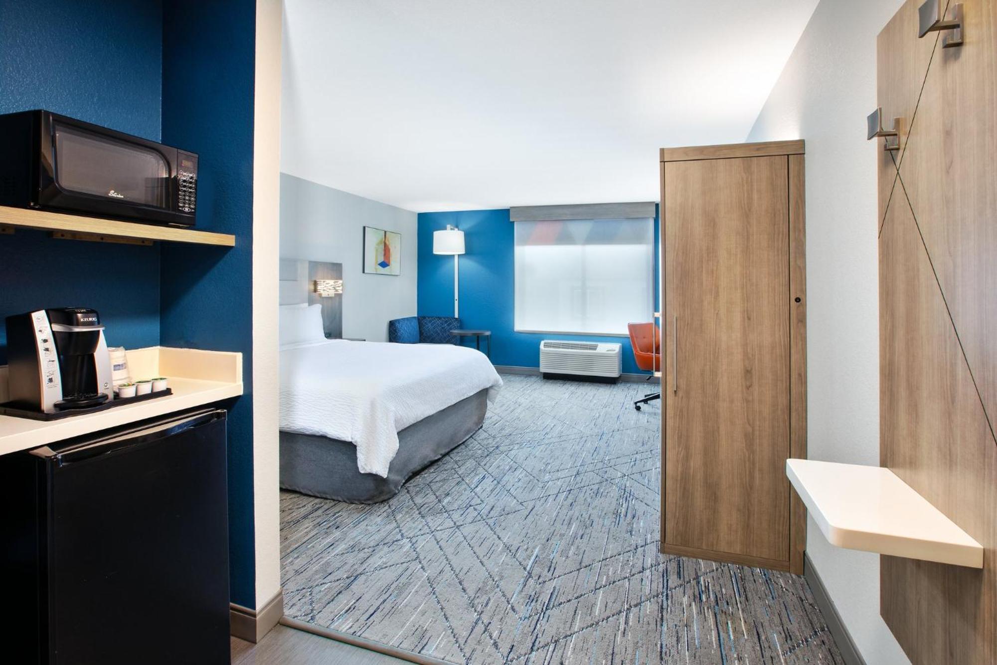 Holiday Inn Express & Suites Buffalo, An Ihg Hotel Extérieur photo
